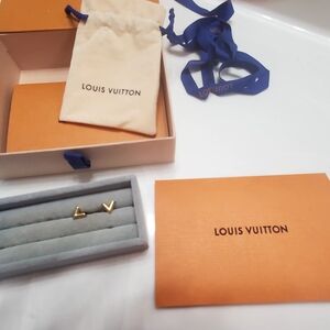 Louis Vuitton Essential V Stud Earrings In Gold (with box, pouch, and ribbon)